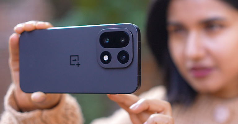 OnePlus 15 review: Almost perfect, except for one thing